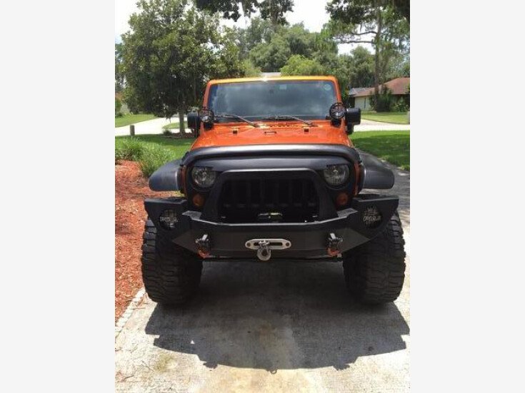 Thumbnail Photo undefined for 2011 Jeep Wrangler 4WD Unlimited Sahara